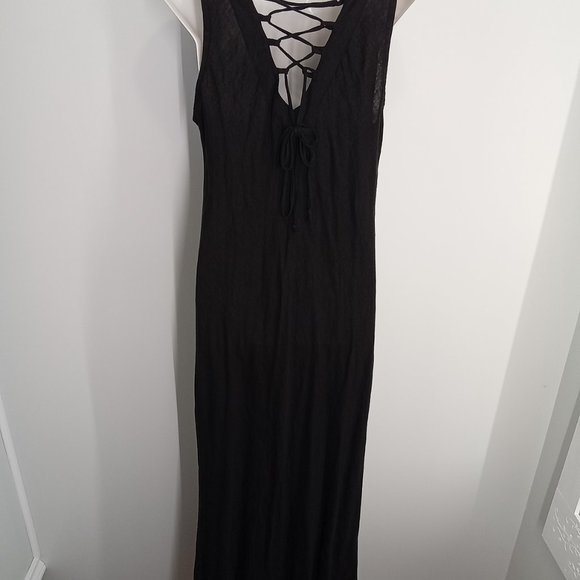 100% Cotton/Linen full length black dress. Cross strap back - Picture 3 of 3